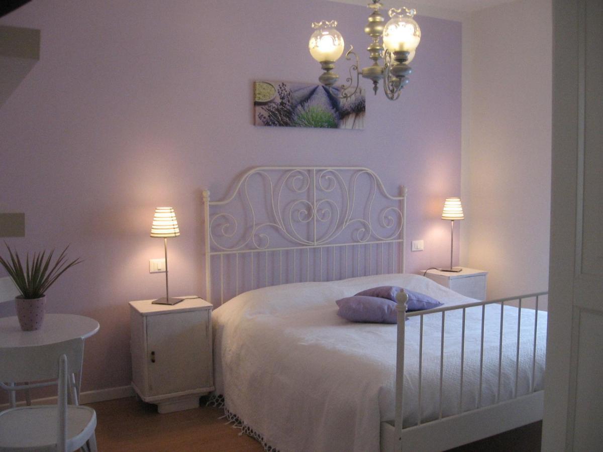 B&B Il Paiolo Desenzano del Garda Værelse billede